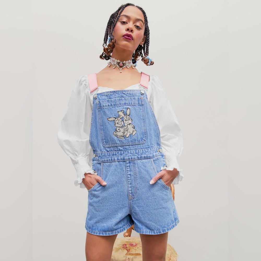 Cider Short Overalls with Bunny Motif